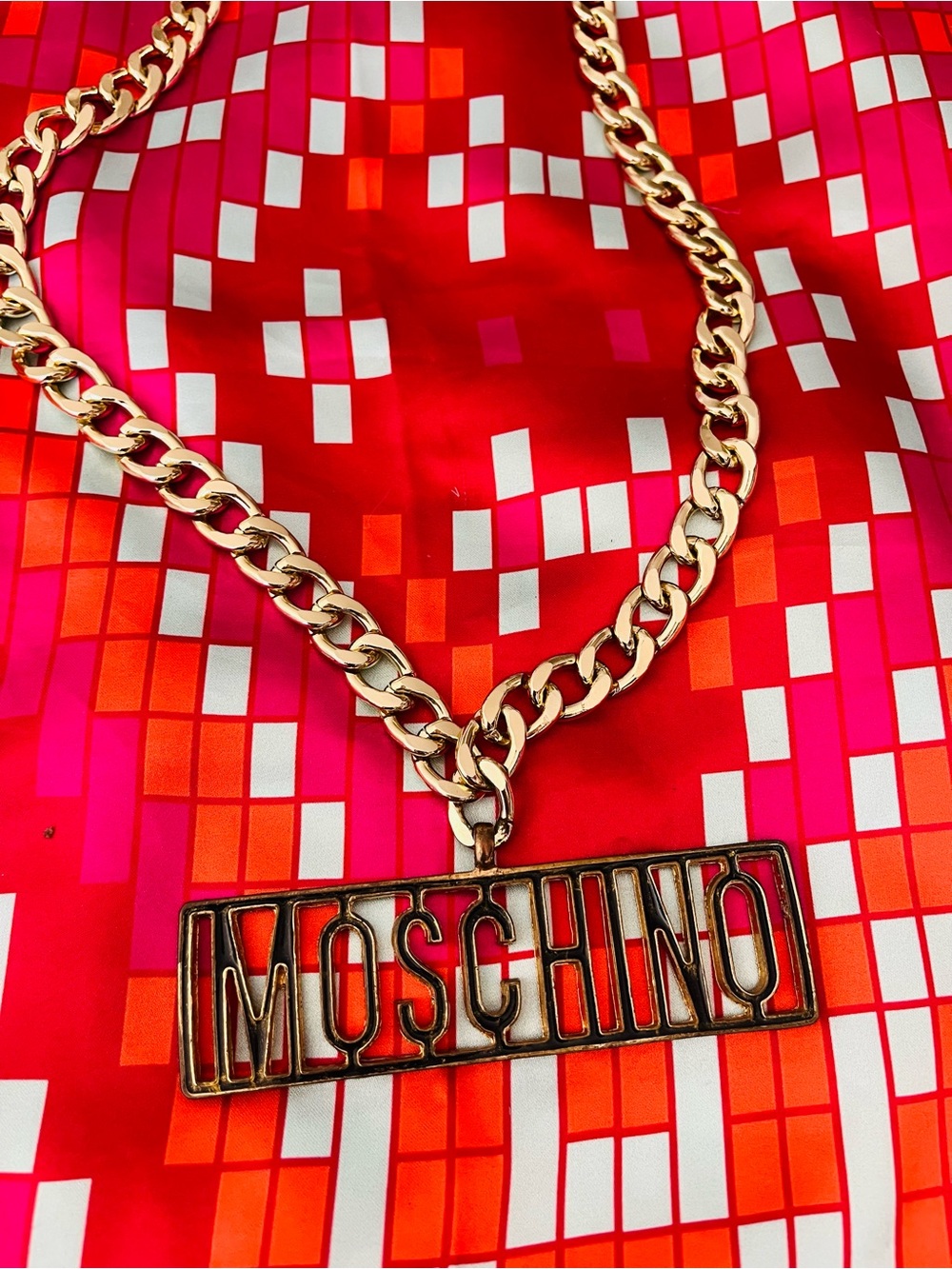 MOSCHINO RAPPERS GOLD DELIGHT NECKLACE